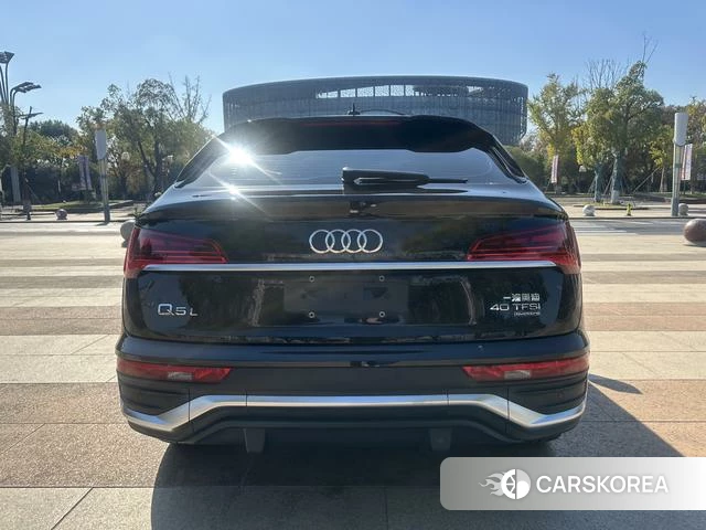 Audi Q5L Sportback id 4242077 из Китая 17