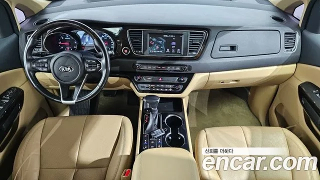 Kia The New Carnival id 2860209 из Кореи 17