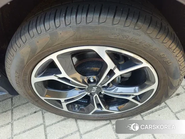 Kia Sportage The Bold id 3661431 из Кореи 15