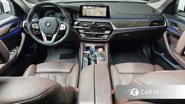 BMW 5 Series (G30) id 3396442 из Кореи 17