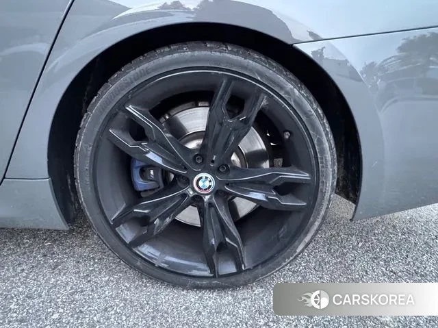 BMW 5 Series (G30) id 3367178 из Кореи 11