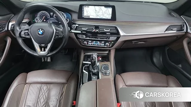 BMW 5 Series (G30) id 3500092 из Кореи 17