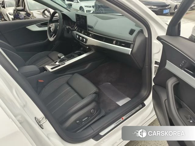 Audi A4L id 4216243 из Китая 20