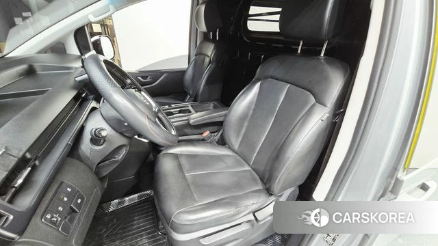 Hyundai Staria id 4293771 из Кореи 17