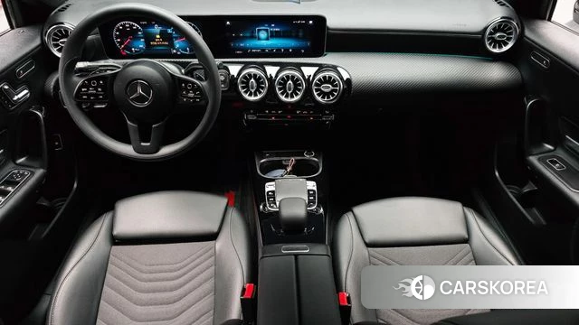 Mercedes-Benz A-Class W177 id 4187788 из Кореи 27