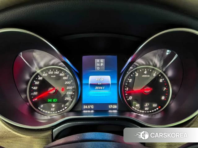 Mercedes-Benz V-class id 4221889 из Китая 16