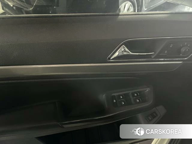 Volkswagen Lavida id 4241612 из Китая 7