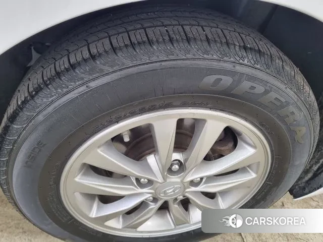 Hyundai The New Avante AD id 3718105 из Кореи 17