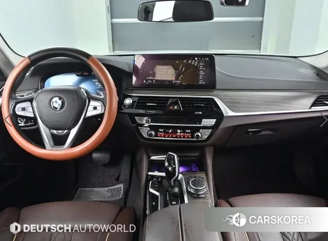 BMW 5 Series (G30) id 3038459 из Кореи 17