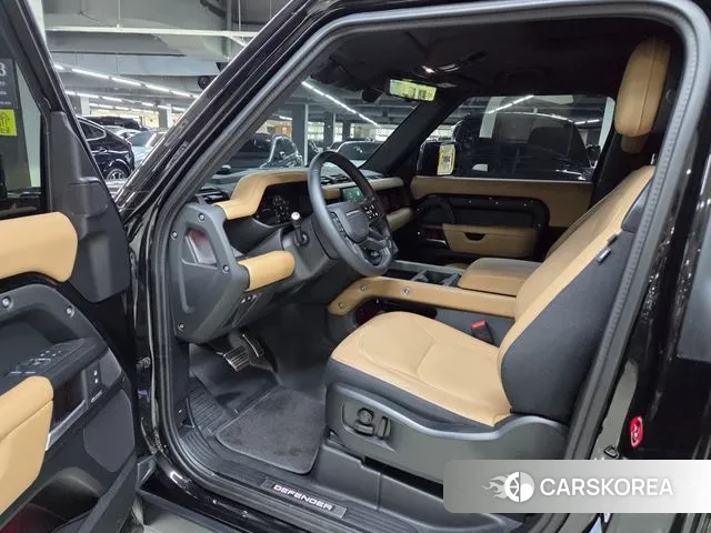 Land Rover Defender (L663) id 3731798 из Кореи 17