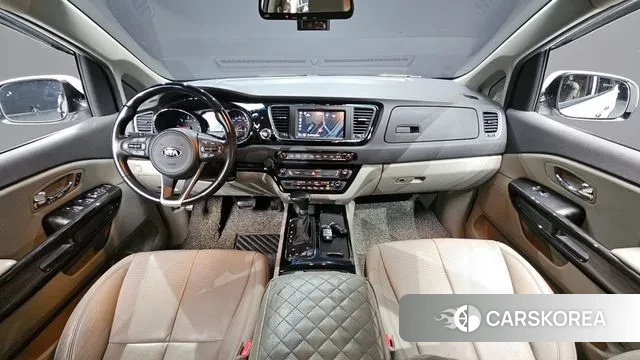 Kia All New Carnival id 3445136 из Кореи 17