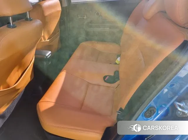 Toyota Prius C id 3505388 из Кореи 15