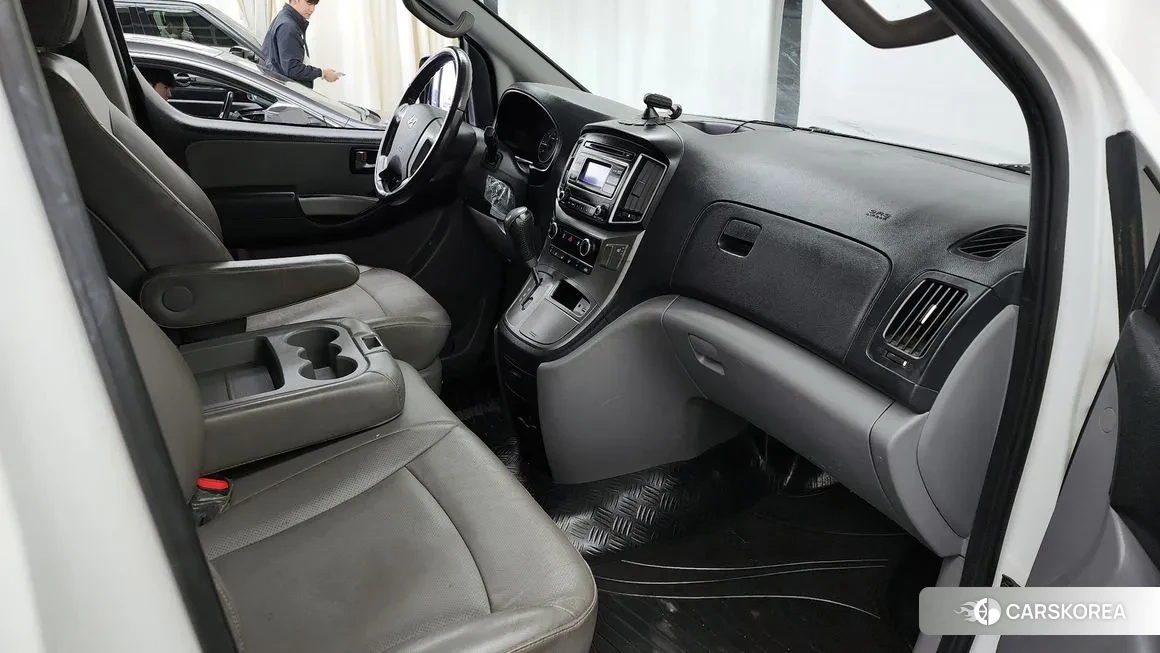Hyundai The New Grand Starex id 1999163 из Кореи 17