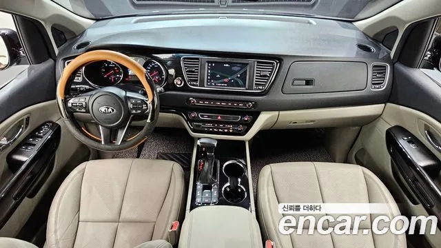 Kia The New Carnival id 2951775 из Кореи 17