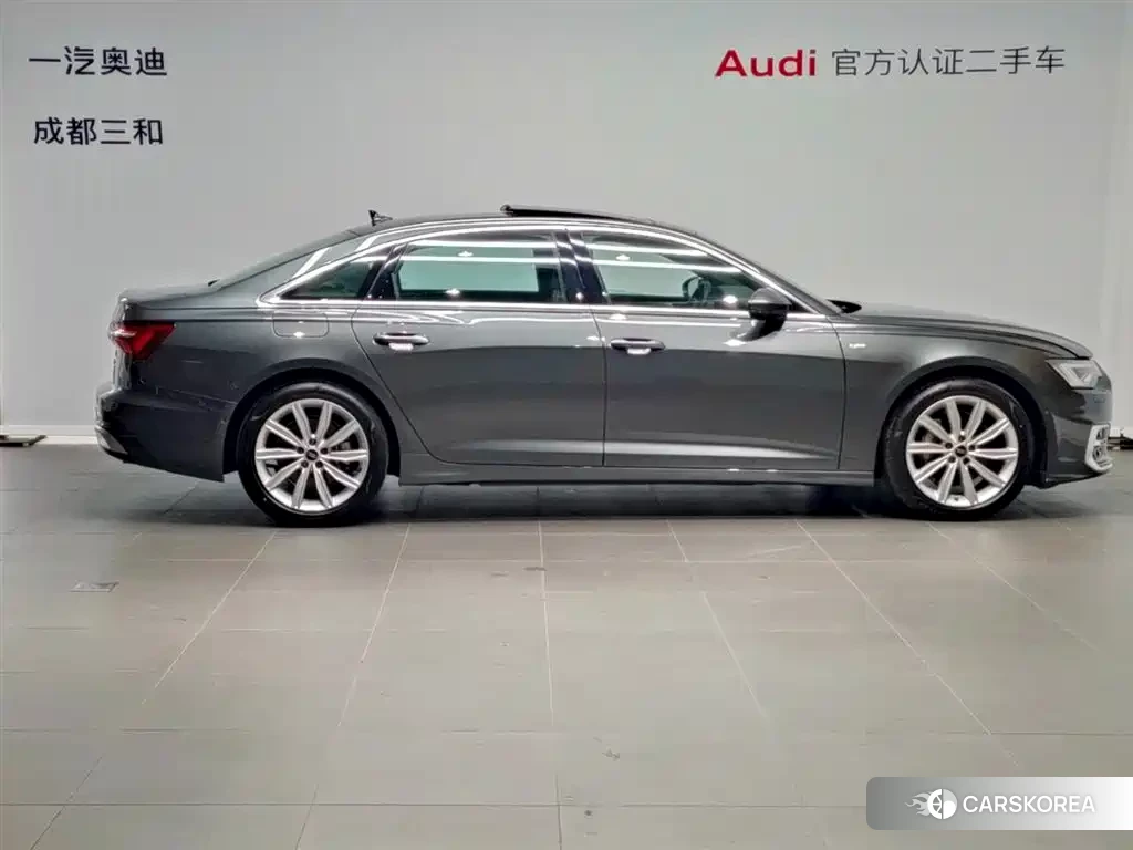 Audi A6L id 4601036 из Китая 26