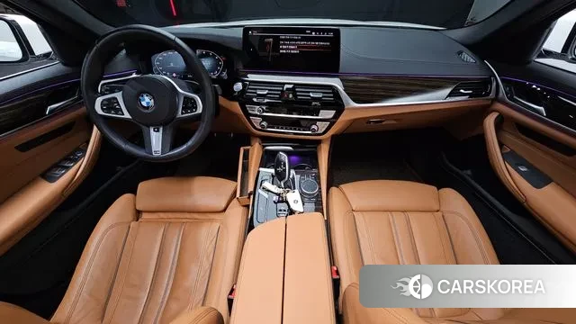 BMW 5 Series (G30) id 3587686 из Кореи 17