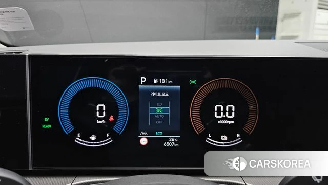 Hyundai Santa Fe (MX5) id 4421517 из Кореи 32
