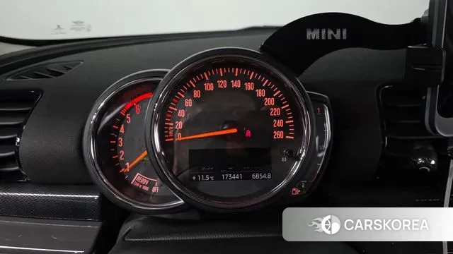 Mini Cooper D Clubman id 3789375 из Кореи 17