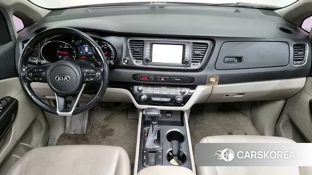 Kia The New Carnival id 3423545 из Кореи 17