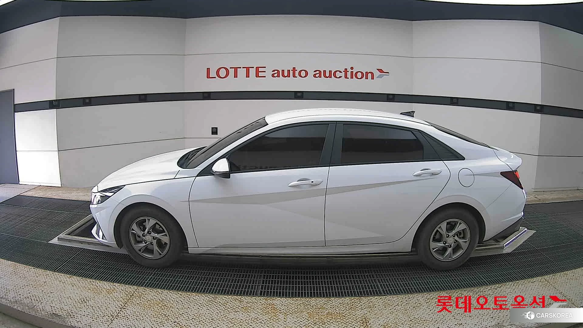 Hyundai Avante id 4289406 из Кореи 34
