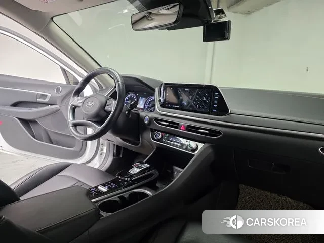 Hyundai Sonata (DN8) id 3736598 из Кореи 17