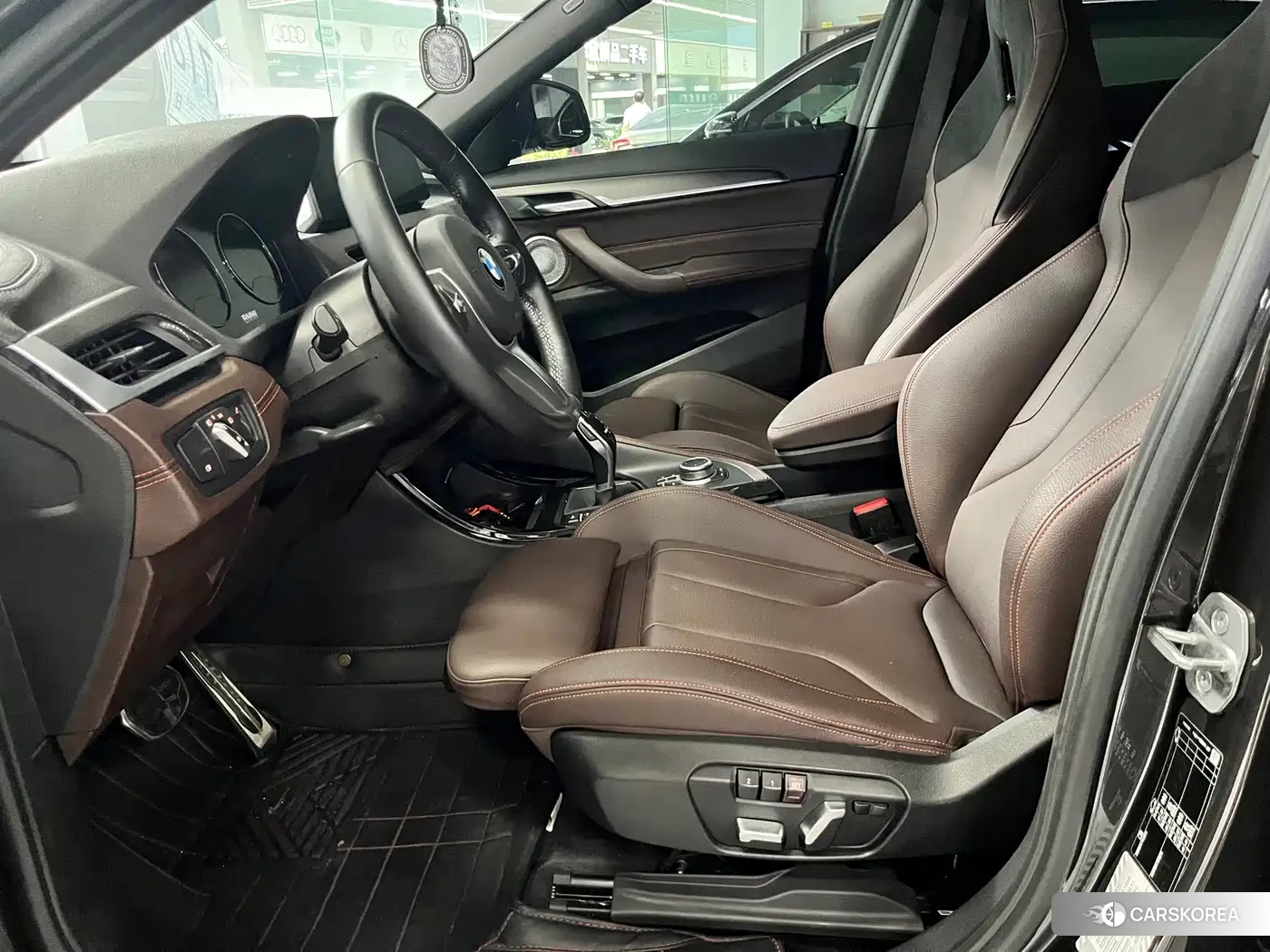 BMW X2 id 4629729 из Китая 13