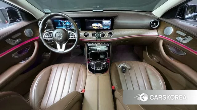 Mercedes-Benz E-Class W213 id 3396401 из Кореи 17