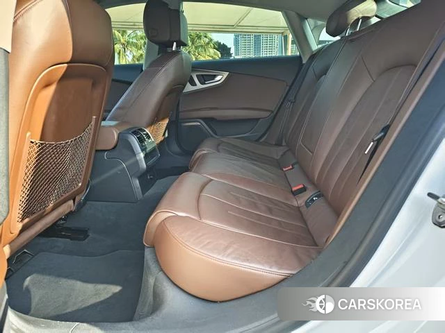 Audi A7 id 3888939 из Китая 13