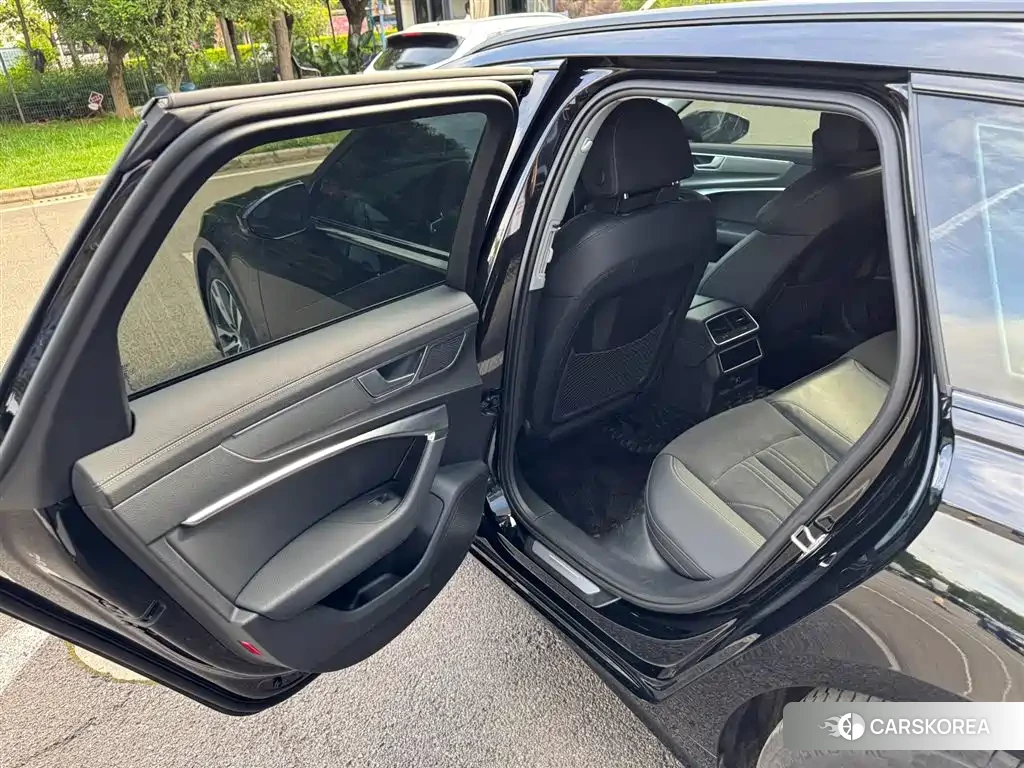 Audi A6 (imported) id 4546592 из Китая 27
