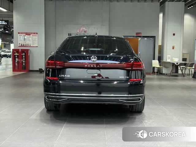 Volkswagen Passat id 4198849 из Китая 10