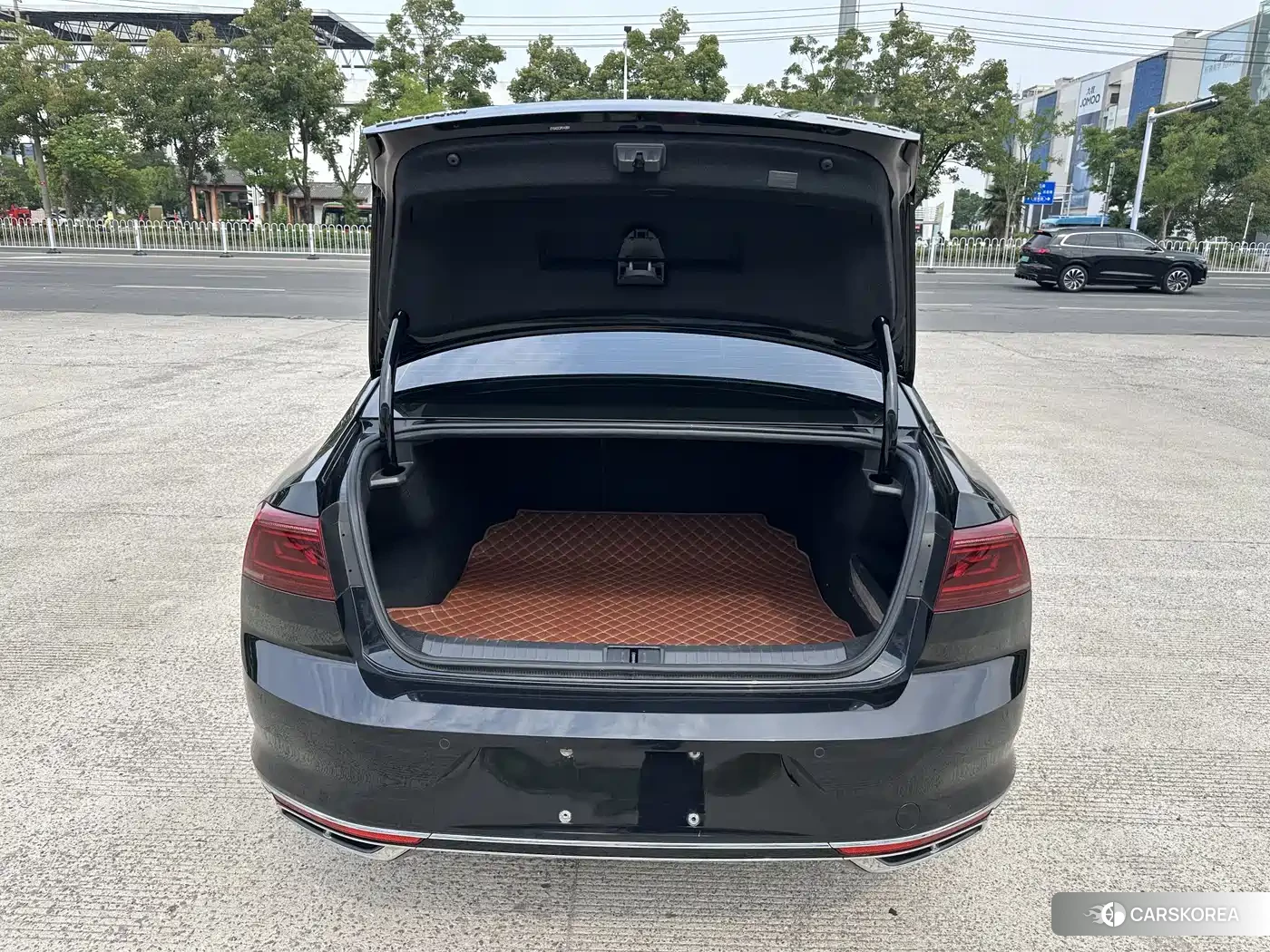 Volkswagen Magotan id 4547345 из Китая 17