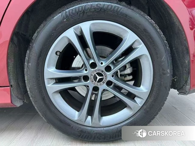 Mercedes-Benz Class A id 4264483 из Китая 16