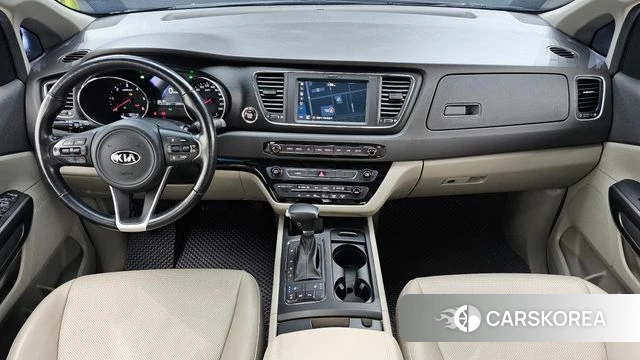 Kia All New Carnival id 3854048 из Кореи 17