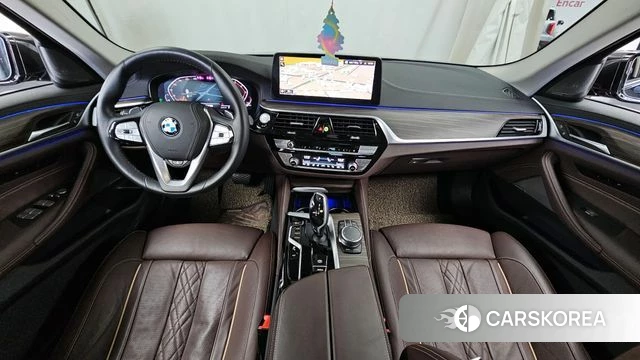 BMW 5 Series (G30) id 3838855 из Кореи 17