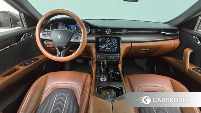 Maserati Quattroporte id 4776513 из Кореи 17