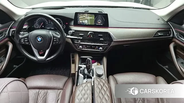 BMW 5 Series (G30) id 3505491 из Кореи 17