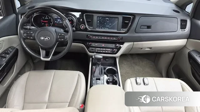 Kia The New Carnival id 3039185 из Кореи 17