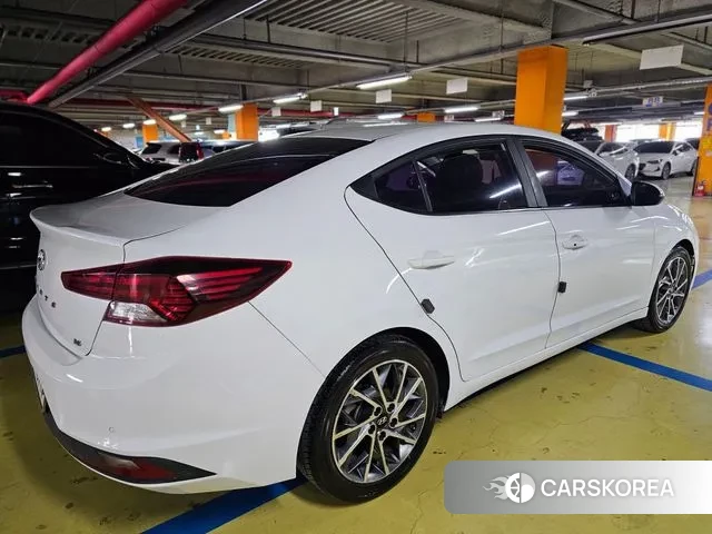 Hyundai The New Avante AD id 3396694 из Кореи 17