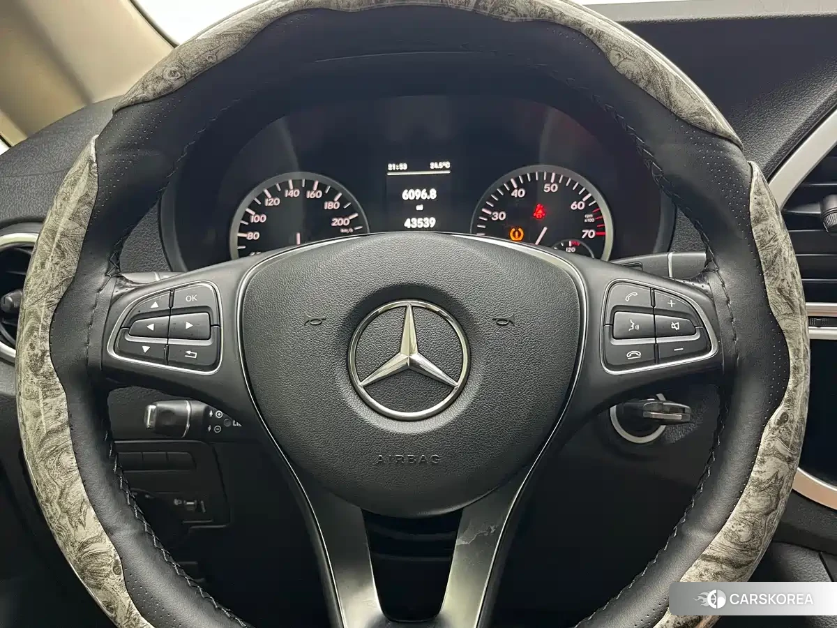 Mercedes-Benz Vito id 4576777 из Китая 12