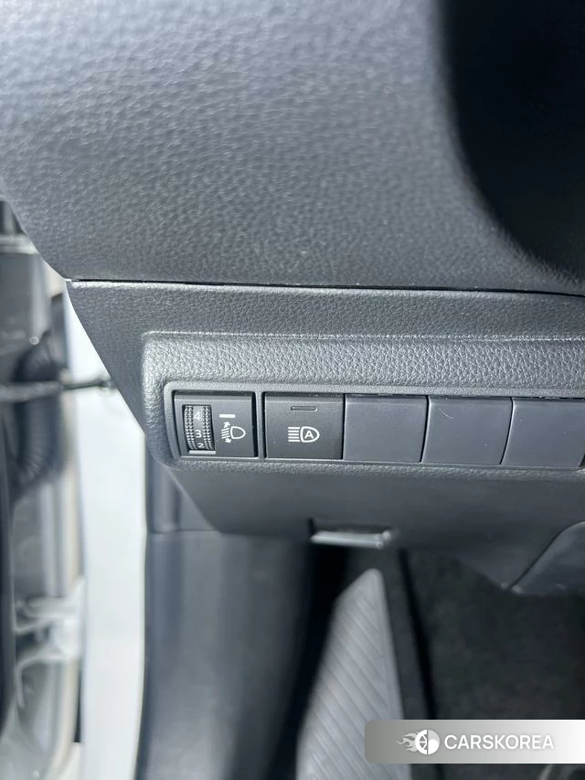 Toyota Corolla id 4278890 из Китая 22
