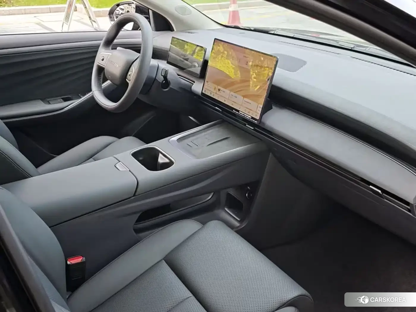 Nissan N6 id 4546453 из Китая 12