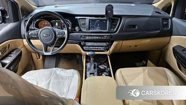 Kia The New Carnival id 3845287 из Кореи 17