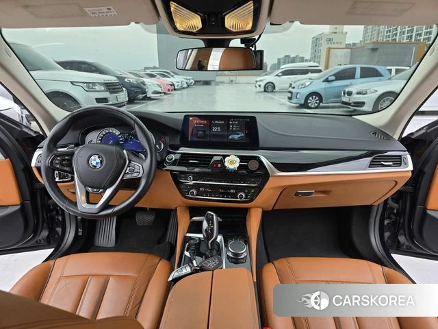 BMW 5 Series (G30) id 4491198 из Кореи 17
