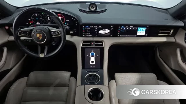 Porsche Taycan id 3702003 из Кореи 17