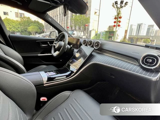 Mercedes-Benz Class C id 4365717 из Китая 19