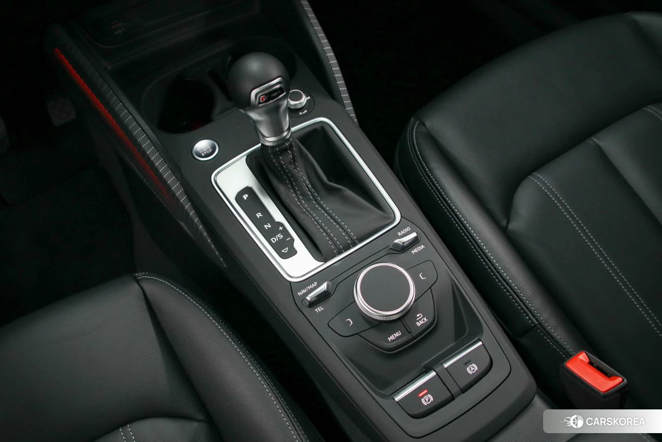Audi Q2L id 4473504 из Китая 20