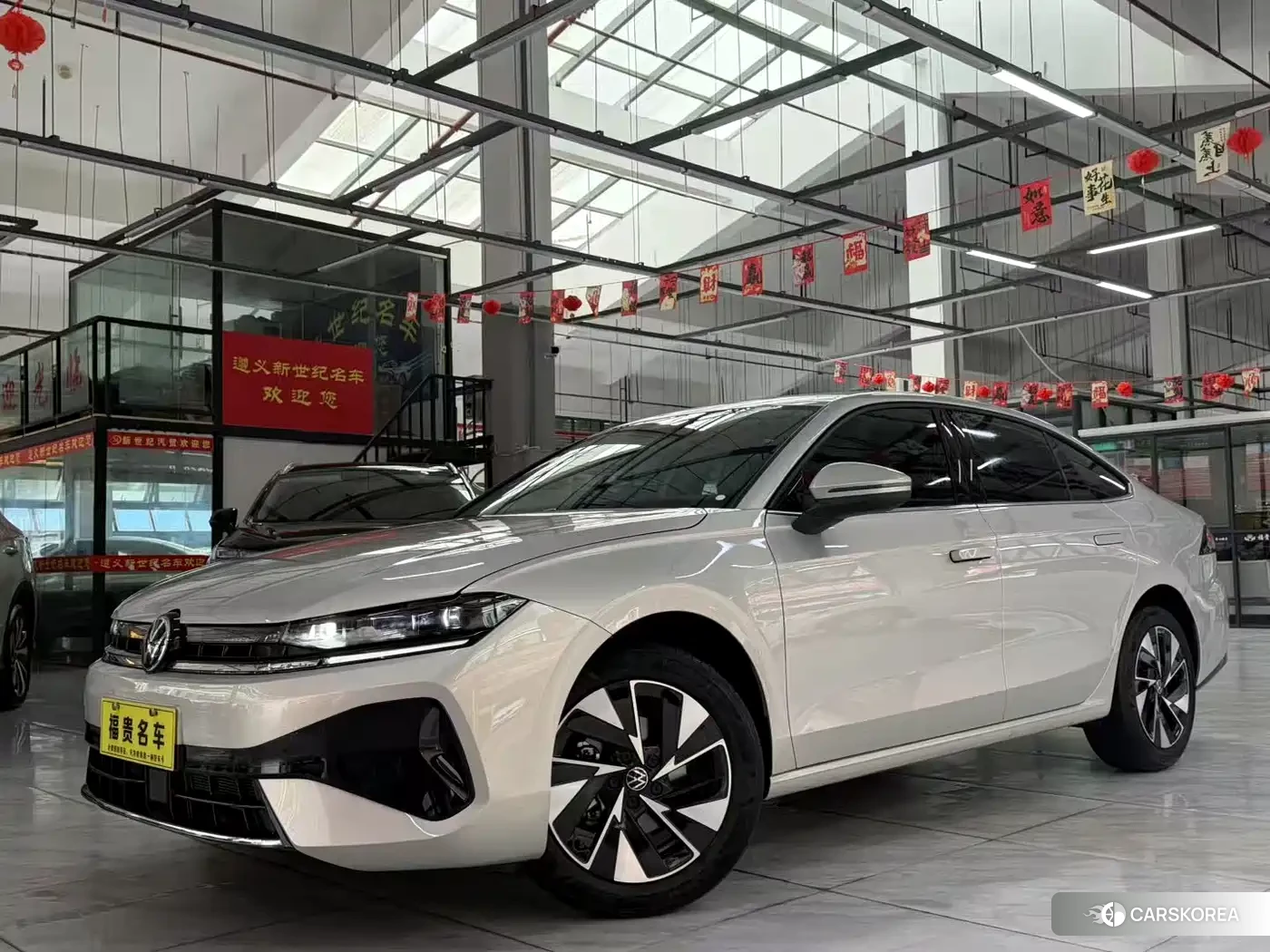 Volkswagen Sagitar id 4545935 из Китая 7