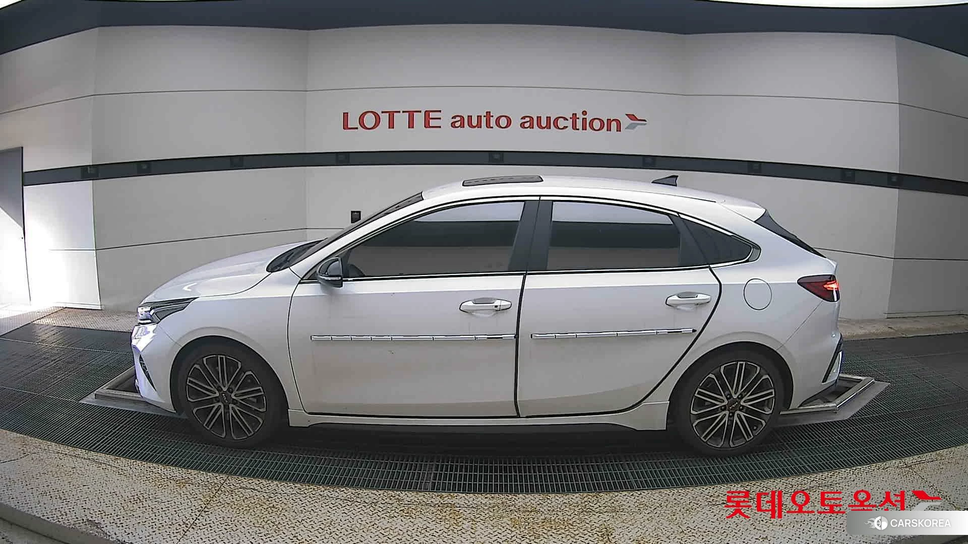 Kia K3 id 4902444 из Кореи 34