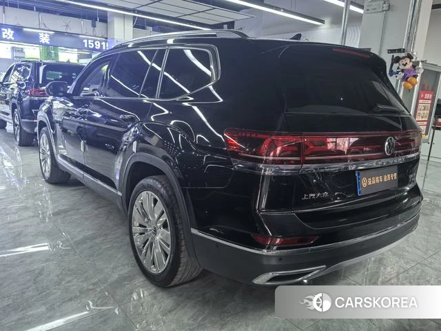 Volkswagen Tourang id 3901895 из Китая 7