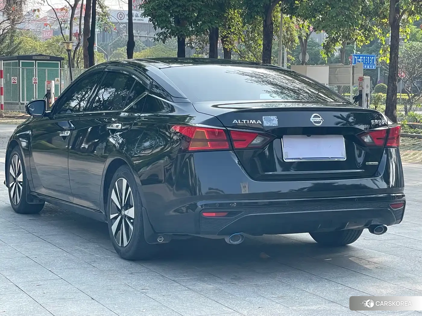 Nissan Altima id 4547544 из Китая 13